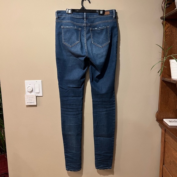 Bootlegger Skinny High Jeans - Picture 14 of 15